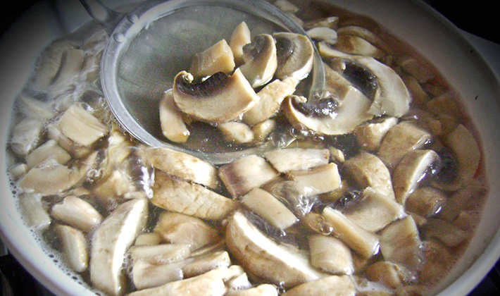 Sretenka Restaurant Dolma: Kafkas gelenekleri Sretenka Restaurant Dolma: Kafkas gelenekleri